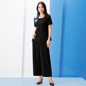 7093SC チュニック ユニフォーム 事務服 制服 FOLK nuovo フォーク 女性 医療白衣 看護 白衣 メディカルウェア