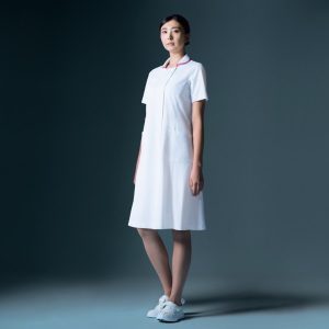 990 ワンピース 半袖 女子白衣 診察着  医療 介護  KAZEN カゼン 薬局衣 医療